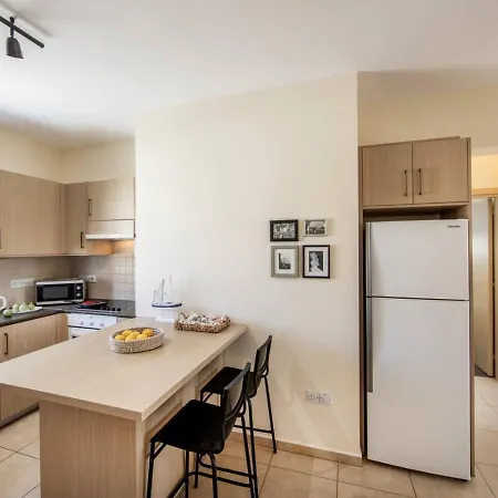 Apartment Sunnyvillas 2br Mythical Swimming Pool Bf03 *