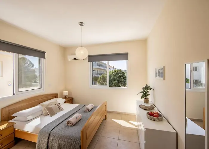 Sunnyvillas 2br Mythical Swimming Pool Bf03 Apartmán *