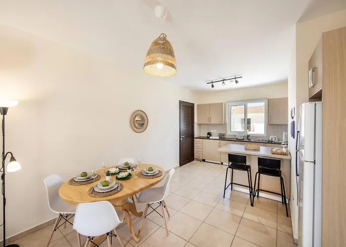 Sunnyvillas 2br Mythical Swimming Pool Bf03 Apartmán Paralimni